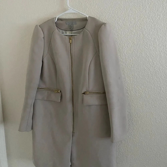 FLASH SALE!! GORGEOUS HM blush jacket - Picture 2 of 8